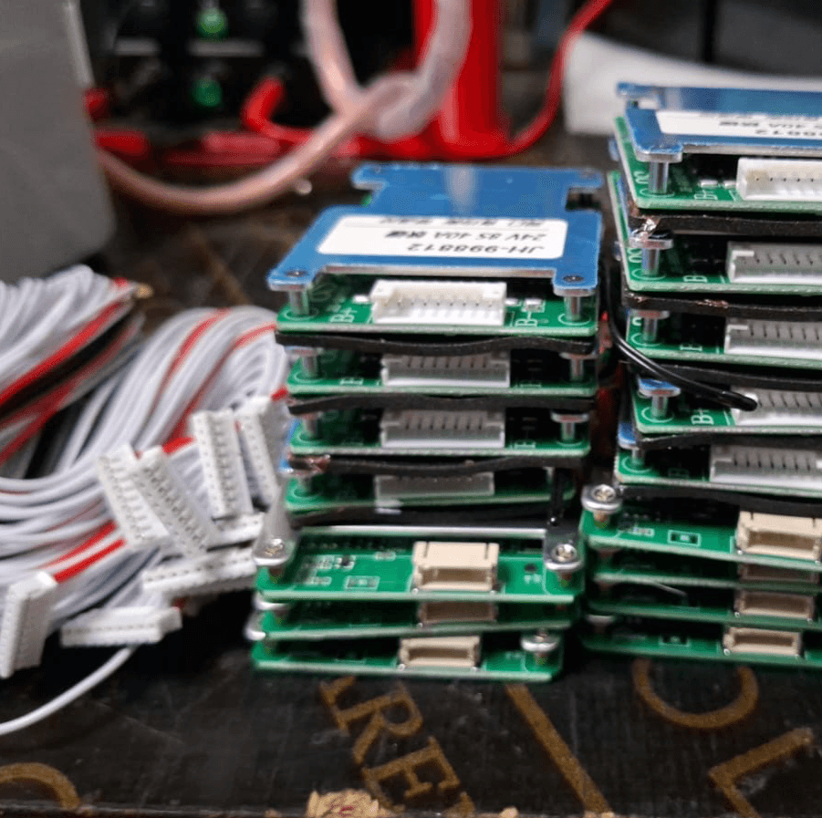  BMS 8S 40A فوسفات الحديد   - Image 2